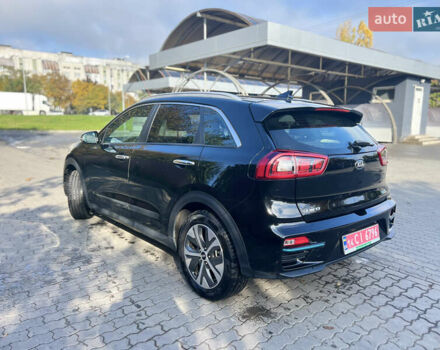 Киа Niro 2019 в Львове на Automoto.ua Черный Киа Niro, объемом двигателя 0 л и пробегом 58 тыс. км за 17000 $, фото 4 на Automoto.ua