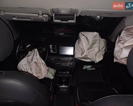 Черный Киа Niro, объемом двигателя 0 л и пробегом 128 тыс. км за 6400 $, фото 4 на Automoto.ua