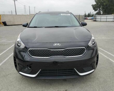 Черный Киа Niro, объемом двигателя 1.6 л и пробегом 70 тыс. км за 13000 $, фото 5 на Automoto.ua