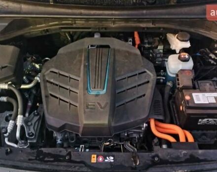 Черный Киа Niro, объемом двигателя 0 л и пробегом 127 тыс. км за 15500 $, фото 15 на Automoto.ua