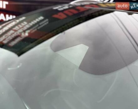 Чорний Кіа Niro, об'ємом двигуна 0 л та пробігом 165 тис. км за 18800 $, фото 11 на Automoto.ua