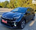 Чорний Кіа Niro, об'ємом двигуна 0 л та пробігом 105 тис. км за 19099 $, фото 44 на Automoto.ua