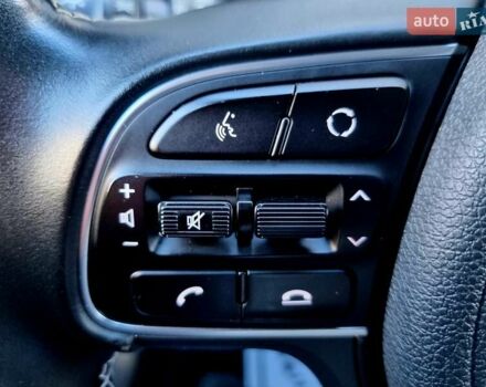 Черный Киа Niro, объемом двигателя 0 л и пробегом 89 тыс. км за 19899 $, фото 65 на Automoto.ua