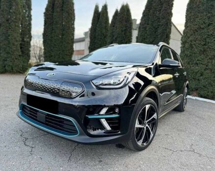 Киа Niro 2019 в Киеве на Automoto.ua Черный Киа Niro, объемом двигателя 0 л и пробегом 107 тыс. км за 15600 $, фото 2 на Automoto.ua