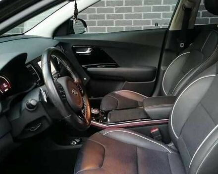 Киа Niro 2019 в Киеве на Automoto.ua Черный Киа Niro, объемом двигателя 0 л и пробегом 120 тыс. км за 11500 $, фото 9 на Automoto.ua