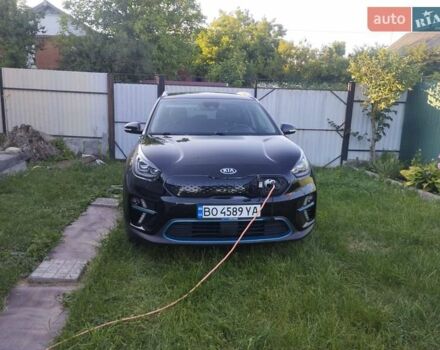 Киа Niro 2019 в Хмельницком на Automoto.ua Черный Киа Niro, объемом двигателя 0 л и пробегом 155 тыс. км за 17200 $, фото 3 на Automoto.ua