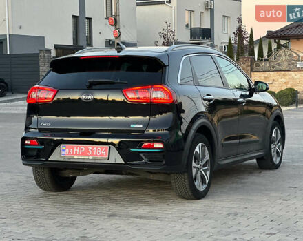 Чорний Кіа Niro, об'ємом двигуна 0 л та пробігом 93 тис. км за 18700 $, фото 12 на Automoto.ua