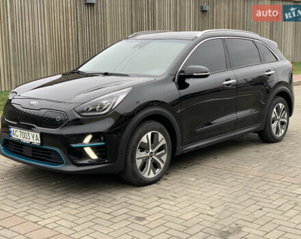 Чорний Кіа Niro, об'ємом двигуна 0 л та пробігом 159 тис. км за 17999 $, фото 21 на Automoto.ua