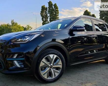 Чорний Кіа Niro, об'ємом двигуна 0 л та пробігом 105 тис. км за 19099 $, фото 23 на Automoto.ua