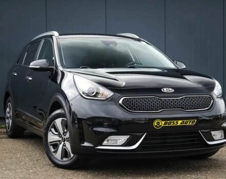 Чорний Кіа Niro, об'ємом двигуна 0.16 л та пробігом 69 тис. км за 13900 $, фото 1 на Automoto.ua