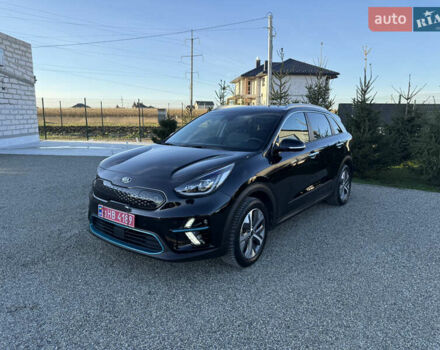 Черный Киа Niro, объемом двигателя 0 л и пробегом 71 тыс. км за 18999 $, фото 8 на Automoto.ua