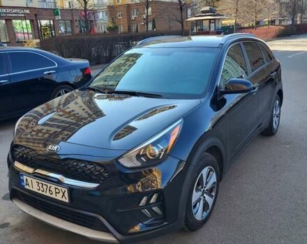 Черный Киа Niro, объемом двигателя 1.58 л и пробегом 82 тыс. км за 19600 $, фото 2 на Automoto.ua