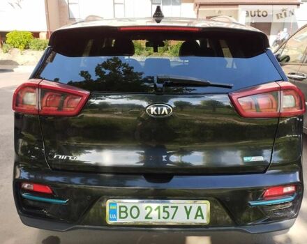 Чорний Кіа Niro, об'ємом двигуна 0 л та пробігом 154 тис. км за 22000 $, фото 1 на Automoto.ua