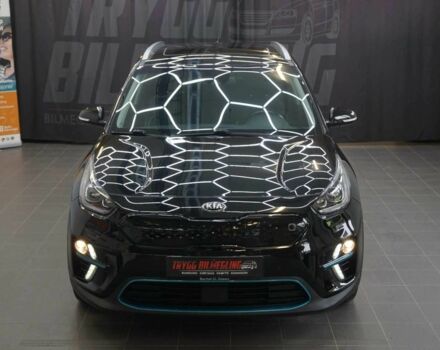 Кіа Niro 2019 у Києві на Automoto.ua Чорний Кіа Niro, об'ємом двигуна 0 л та пробігом 158 тис. км за 14200 $, фото 2 на Automoto.ua