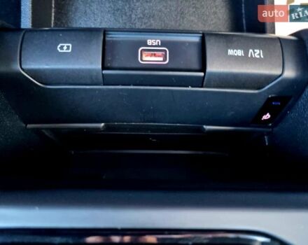 Черный Киа Niro, объемом двигателя 0 л и пробегом 89 тыс. км за 19899 $, фото 76 на Automoto.ua