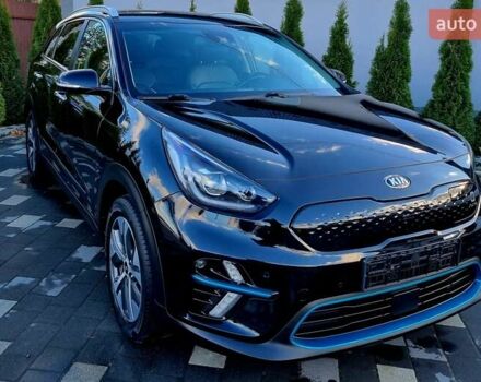 Черный Киа Niro, объемом двигателя 0 л и пробегом 89 тыс. км за 19899 $, фото 17 на Automoto.ua