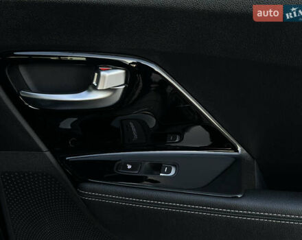 Чорний Кіа Niro, об'ємом двигуна 0 л та пробігом 93 тис. км за 18700 $, фото 67 на Automoto.ua