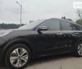 Чорний Кіа Niro, об'ємом двигуна 0 л та пробігом 105 тис. км за 19499 $, фото 28 на Automoto.ua