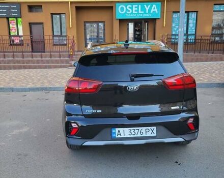 Черный Киа Niro, объемом двигателя 1.58 л и пробегом 82 тыс. км за 19600 $, фото 7 на Automoto.ua