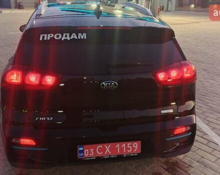 Черный Киа Niro, объемом двигателя 0 л и пробегом 130 тыс. км за 15300 $, фото 4 на Automoto.ua