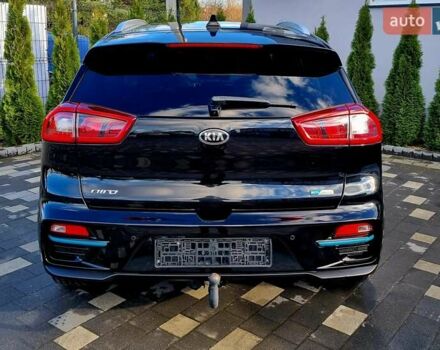 Черный Киа Niro, объемом двигателя 0 л и пробегом 89 тыс. км за 19899 $, фото 8 на Automoto.ua