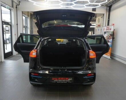 Кіа Niro 2019 у Києві на Automoto.ua Чорний Кіа Niro, об'ємом двигуна 0 л та пробігом 158 тис. км за 14200 $, фото 6 на Automoto.ua