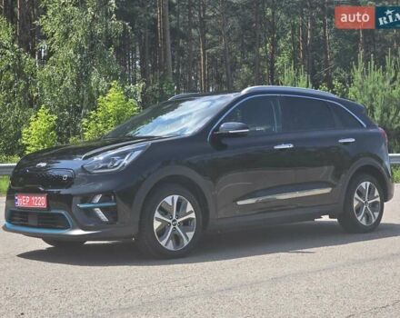 Черный Киа Niro, объемом двигателя 0 л и пробегом 69 тыс. км за 19399 $, фото 2 на Automoto.ua