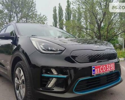 Чорний Кіа Niro, об'ємом двигуна 0 л та пробігом 105 тис. км за 19499 $, фото 24 на Automoto.ua