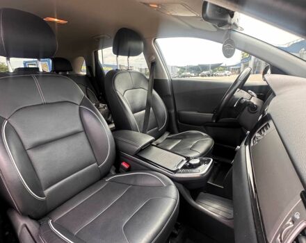 Киа Niro 2019 в Киеве на Automoto.ua Черный Киа Niro, объемом двигателя 0 л и пробегом 128 тыс. км за 17400 $, фото 18 на Automoto.ua