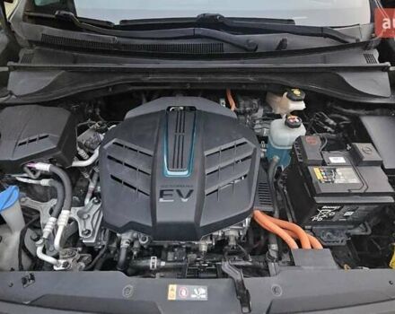 Чорний Кіа Niro, об'ємом двигуна 0 л та пробігом 120 тис. км за 21500 $, фото 17 на Automoto.ua