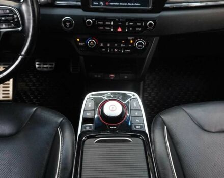Кіа Niro 2019 у Києві на Automoto.ua Чорний Кіа Niro, об'ємом двигуна 0 л та пробігом 158 тис. км за 14200 $, фото 10 на Automoto.ua