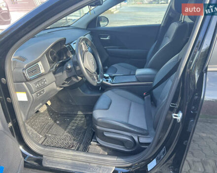 Киа Niro 2019 в Львове на Automoto.ua Черный Киа Niro, объемом двигателя 0 л и пробегом 58 тыс. км за 17000 $, фото 17 на Automoto.ua