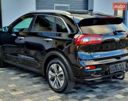 Черный Киа Niro, объемом двигателя 0 л и пробегом 89 тыс. км за 19899 $, фото 20 на Automoto.ua