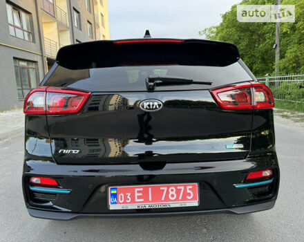 Чорний Кіа Niro, об'ємом двигуна 0 л та пробігом 91 тис. км за 19500 $, фото 7 на Automoto.ua