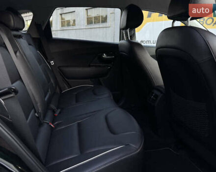 Кіа Niro 2019 у Кропивницькому (Кіровограді) на Automoto.ua Чорний Кіа Niro, об'ємом двигуна 0 л та пробігом 37 тис. км за 16000 $, фото 9 на Automoto.ua