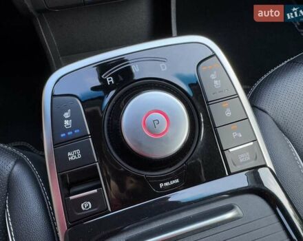 Черный Киа Niro, объемом двигателя 0 л и пробегом 98 тыс. км за 20999 $, фото 36 на Automoto.ua