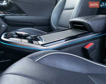 Киа Niro 2020 в Львове на Automoto.ua Черный Киа Niro, объемом двигателя 0 л и пробегом 64 тыс. км за 22700 $, фото 7 на Automoto.ua
