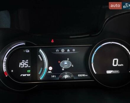Чорний Кіа Niro, об'ємом двигуна 0 л та пробігом 69 тис. км за 23200 $, фото 48 на Automoto.ua