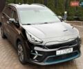 Чорний Кіа Niro, об'ємом двигуна 0 л та пробігом 89 тис. км за 20799 $, фото 5 на Automoto.ua