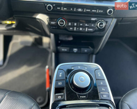 Черный Киа Niro, объемом двигателя 0 л и пробегом 140 тыс. км за 18199 $, фото 52 на Automoto.ua