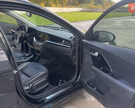 Киа Niro 2020 в Луцке на Automoto.ua Черный Киа Niro, объемом двигателя 0 л и пробегом 155 тыс. км за 19700 $, фото 13 на Automoto.ua