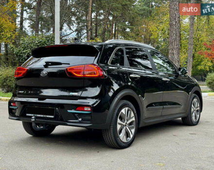 Чорний Кіа Niro, об'ємом двигуна 0 л та пробігом 107 тис. км за 20500 $, фото 31 на Automoto.ua