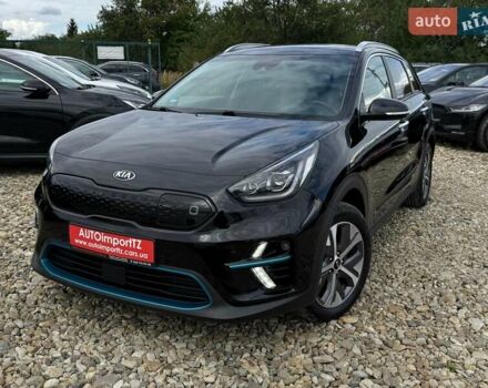Чорний Кіа Niro, об'ємом двигуна 0 л та пробігом 69 тис. км за 23200 $, фото 25 на Automoto.ua