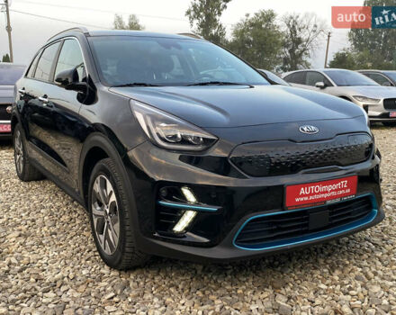 Киа Niro 2020 в Львове на Automoto.ua Черный Киа Niro, объемом двигателя 0 л и пробегом 64 тыс. км за 22700 $, фото 26 на Automoto.ua