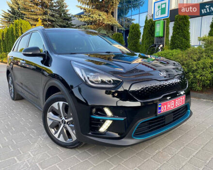 Черный Киа Niro, объемом двигателя 0 л и пробегом 152 тыс. км за 19200 $, фото 2 на Automoto.ua