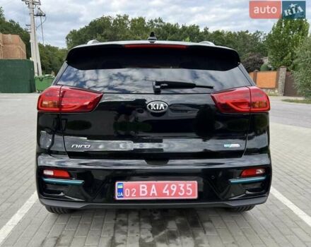 Киа Niro 2020 в Виннице на Automoto.ua Черный Киа Niro, объемом двигателя 0 л и пробегом 110 тыс. км за 18880 $, фото 5 на Automoto.ua