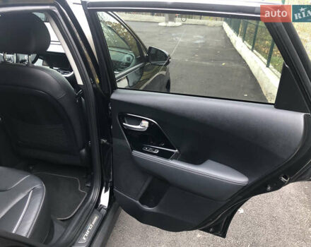 Киа Niro 2020 в Киеве на Automoto.ua Черный Киа Niro, объемом двигателя 0 л и пробегом 67 тыс. км за 21999 $, фото 33 на Automoto.ua