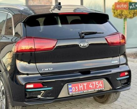 Черный Киа Niro, объемом двигателя 0 л и пробегом 110 тыс. км за 17999 $, фото 18 на Automoto.ua