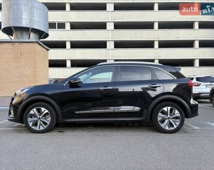 Черный Киа Niro, объемом двигателя 0 л и пробегом 105 тыс. км за 20500 $, фото 23 на Automoto.ua