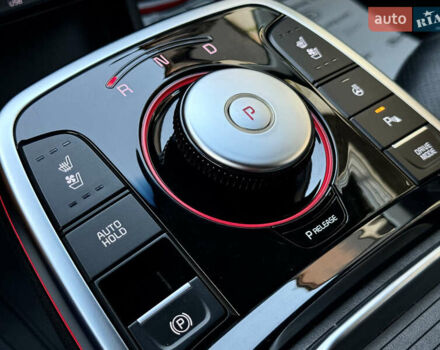 Черный Киа Niro, объемом двигателя 0 л и пробегом 50 тыс. км за 23499 $, фото 91 на Automoto.ua